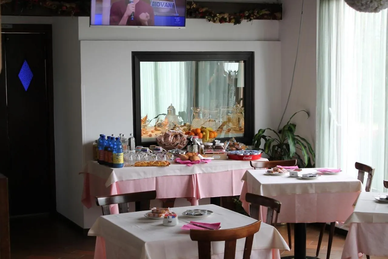Hotel O'Scugnizzo 2 Belluno